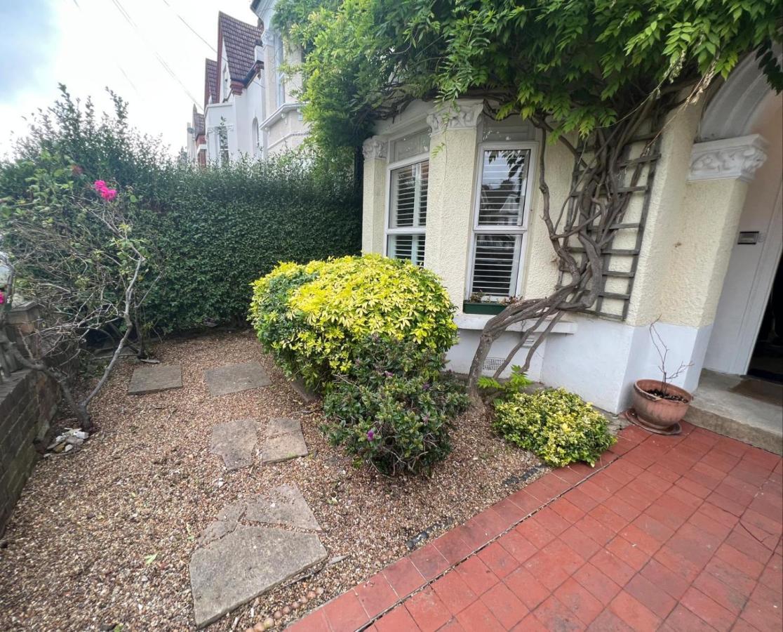 Grand Tulse Hill Villa London Exterior foto