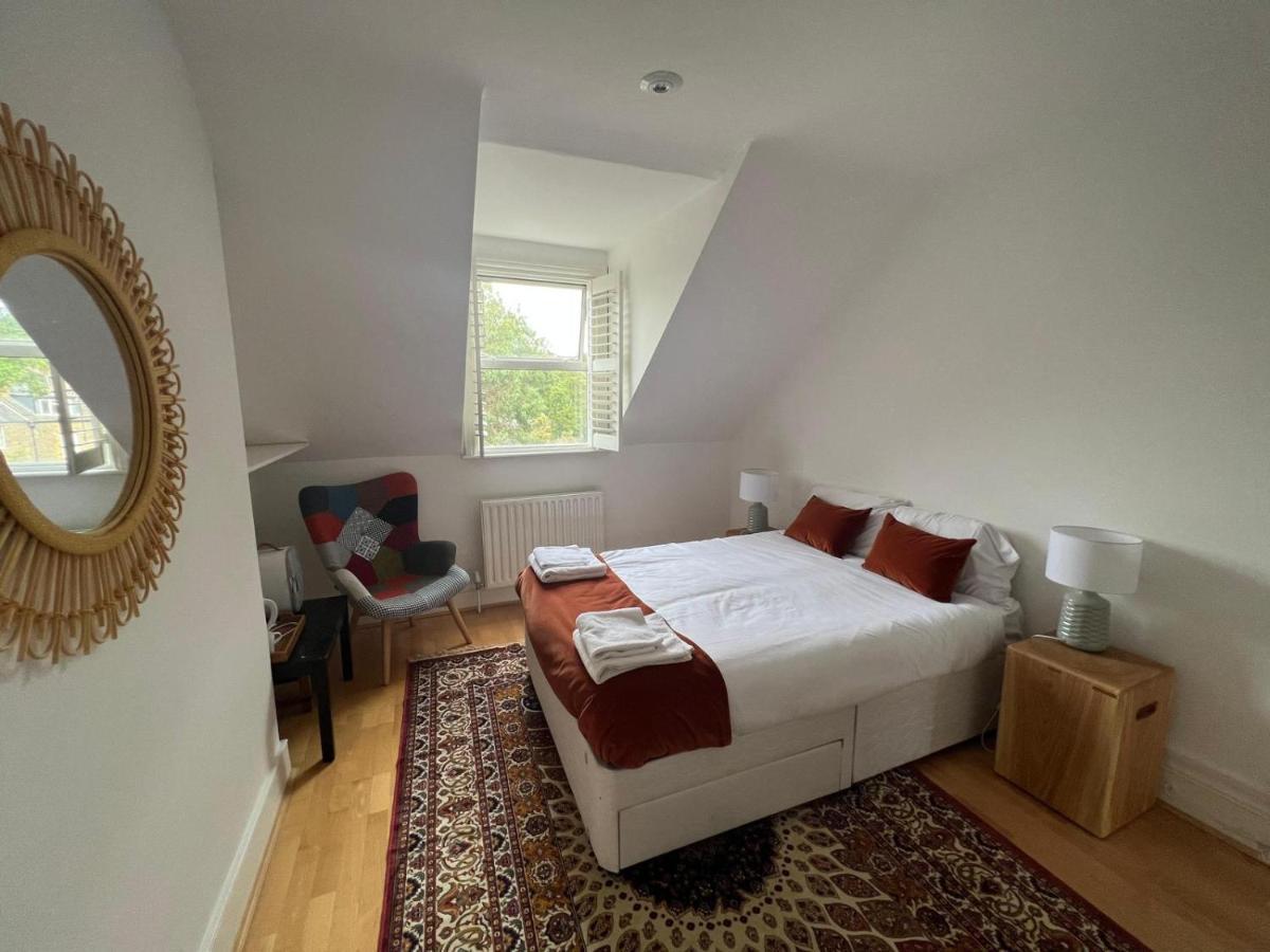 Grand Tulse Hill Villa London Exterior foto